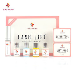 Eyelash lift being applied with the Iconsign kit for a lifted curl